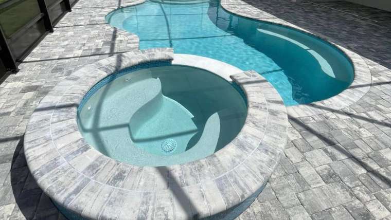 How to Choose the Perfect Pool Shape for Your Space