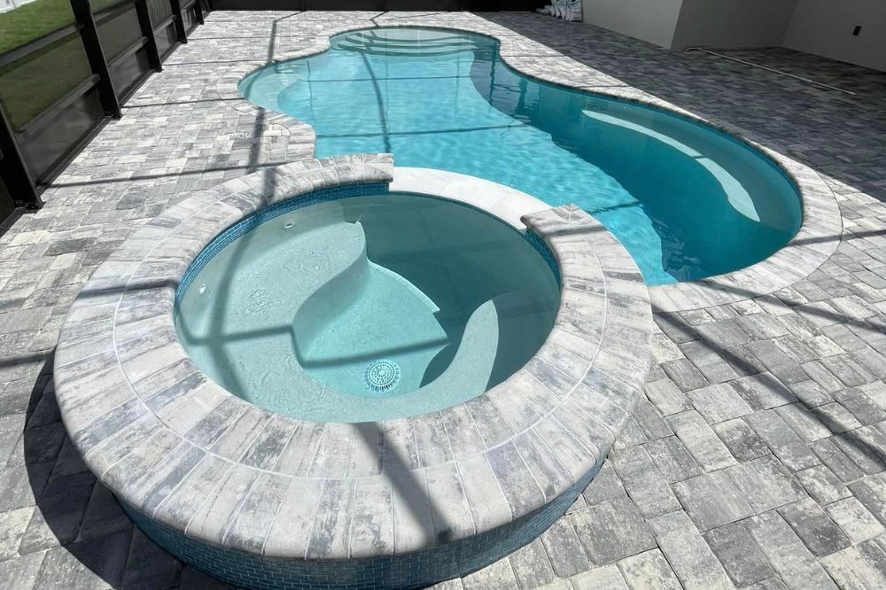 How to Choose the Perfect Pool Shape for Your Space