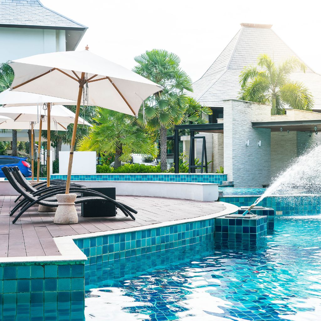 Custom Pool Construction with a Purpose Custom Pool Construction with a Purpose