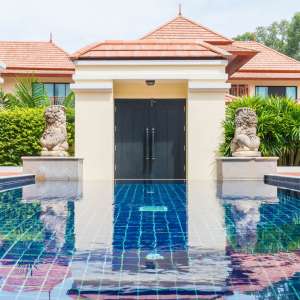 Premium St. Augustine Pool Cleaning Services by Haven Pools LLC
